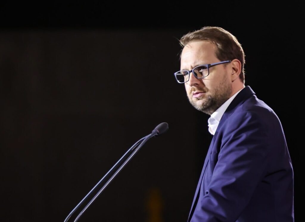 Dominic Fritz, despre scandalul care îl vizează pe Lucian Pahonțu: „Este datoria noastră a tuturor să nu facem parte din cartelul băgatului sub preș”