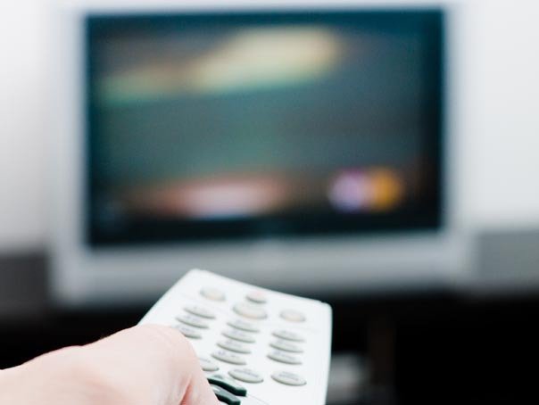 Cum să folosești telefonul pe post de telecomandă. Trucul simplu și util pentru orice Smart TV Cum să folosești telefonul pe post de telecomandă. Trucul simplu și util pentru orice Smart TV